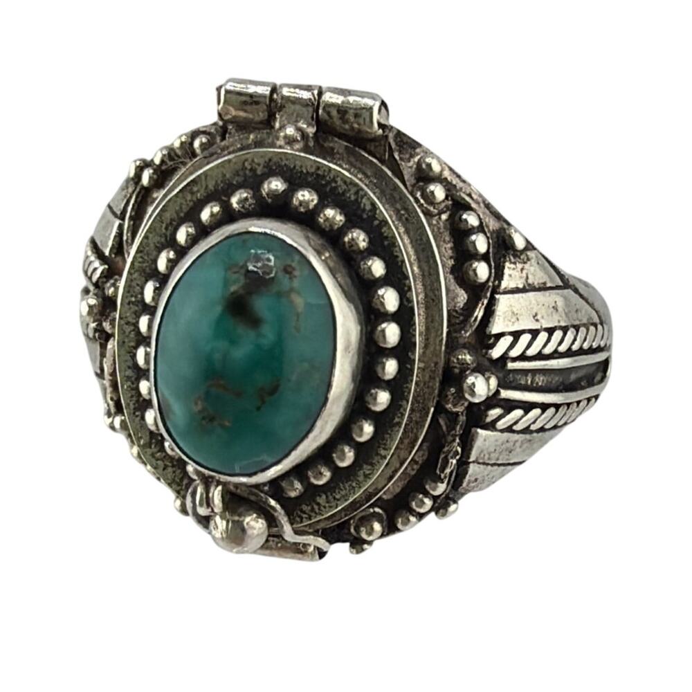 Vintage Sterling Silver Poison Compartment Ring 7